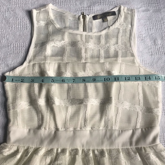 Anthropologie White dress lace bridal fit n flare - Picture 4 of 6